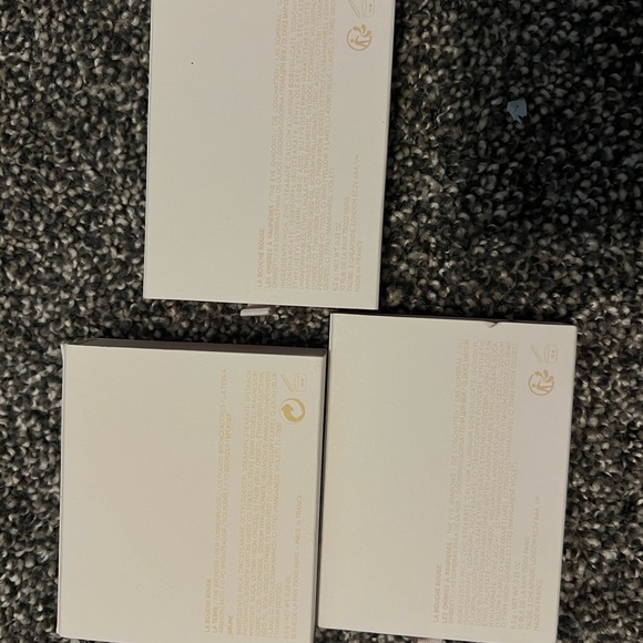 Assorted Makeup Collection - Picture 5 of 13